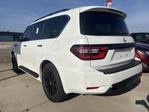 2023 Nissan Armada SL