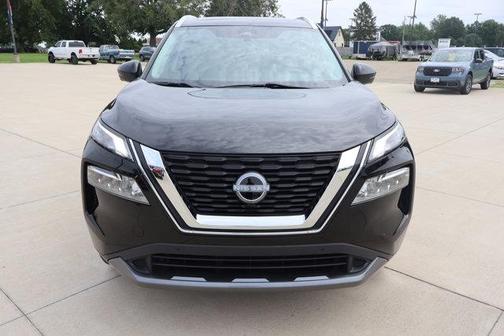 Black 2023 Nissan Rogue SL