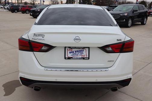 2022 Nissan Altima 2.5 SR