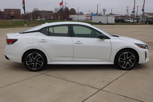 2024 Nissan Sentra SR