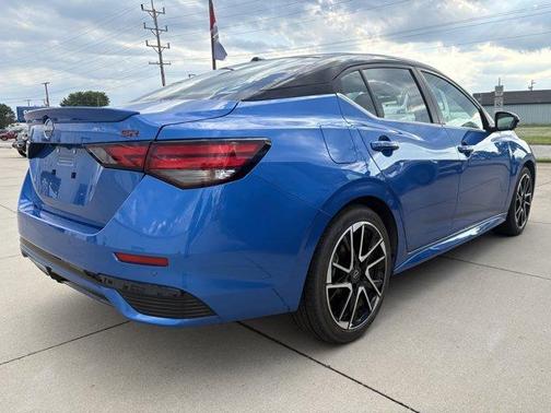 2t Blu Blk Roof 2024 Nissan Sentra SR