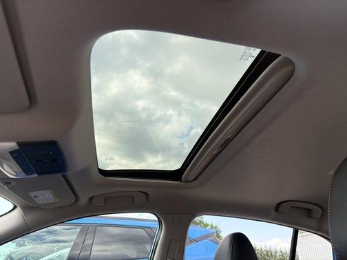 2t Blu Blk Roof 2024 Nissan Sentra SR