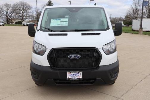 2025 Ford Transit-150 