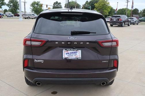 2023 Ford Escape ST-Line Elite