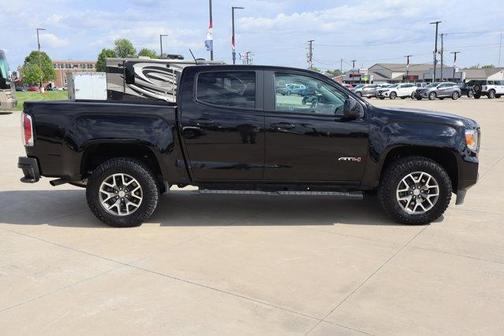 2022 GMC Canyon AT4
