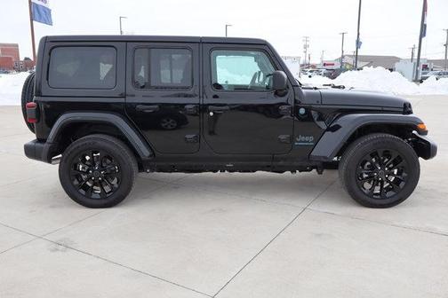 2025 Jeep Wrangler 4xe Sahara