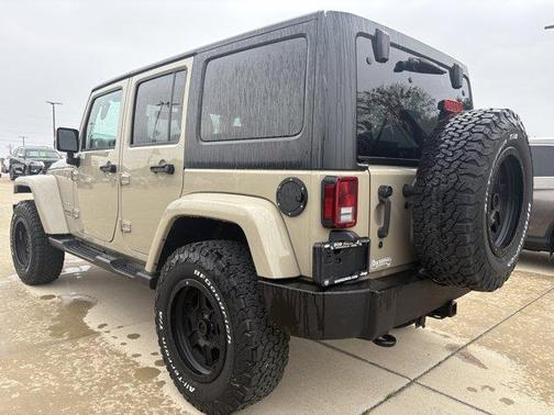 Gobi Clearcoat 2017 Jeep Wrangler Unlimited Sahara