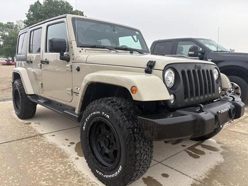 Gobi Clearcoat 2017 Jeep Wrangler Unlimited Sahara