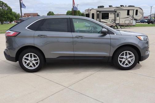 Gray 2024 Ford Edge SEL