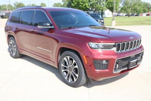Velvet Red Pearlcoat 2022 Jeep Grand Cherokee L Overland