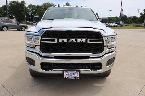 Bright White Clearcoat 2022 RAM 2500 Tradesman