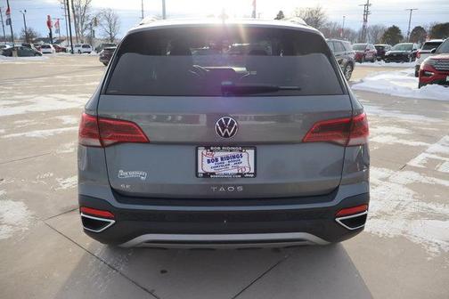 2024 Volkswagen Taos 1.5T SE