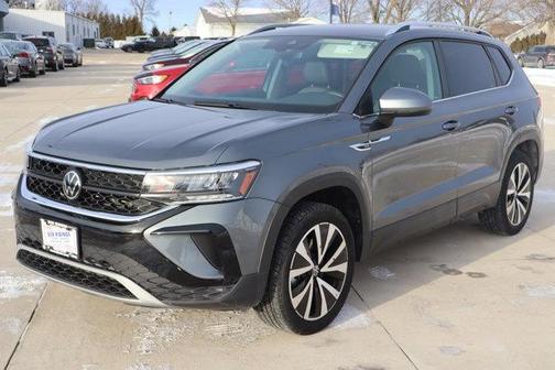 2024 Volkswagen Taos 1.5T SE