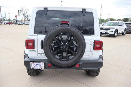 Bright White Clearcoat 2025 Jeep Wrangler 4xe Sahara