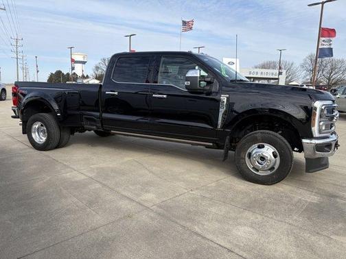 2025 Ford F-350 King Ranch