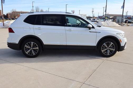 2024 Volkswagen Tiguan 2.0T Wolfsburg Edition