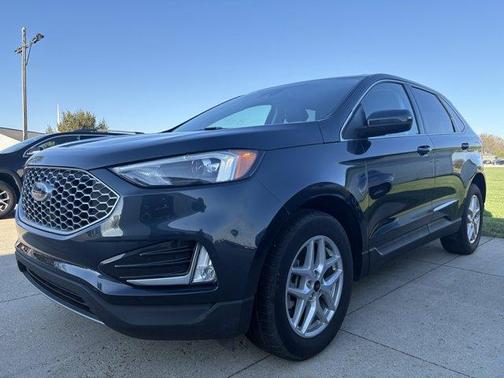 Blue 2024 Ford Edge SEL