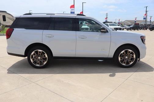 Silver 2025 Ford Expedition King Ranch