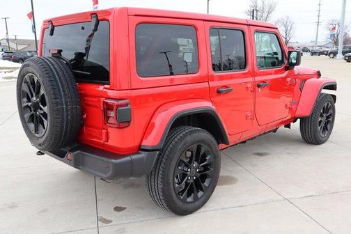 2025 Jeep Wrangler 4xe Sahara