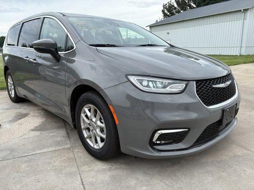 Ceramic Gray Clearcoat 2023 Chrysler Pacifica Touring-L