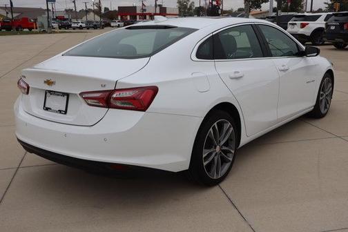 2024 Chevrolet Malibu 2LT