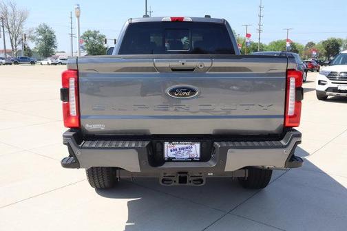 Carbonized Gray Metallic 2026 Ford F-350 Lariat Super Duty