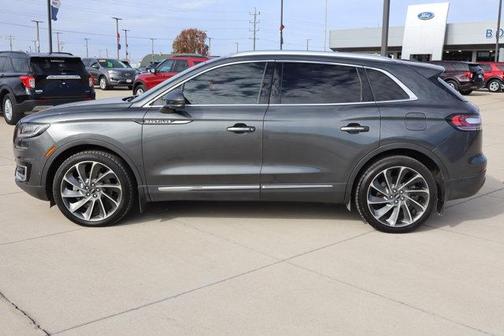 2020 Lincoln Nautilus Reserve