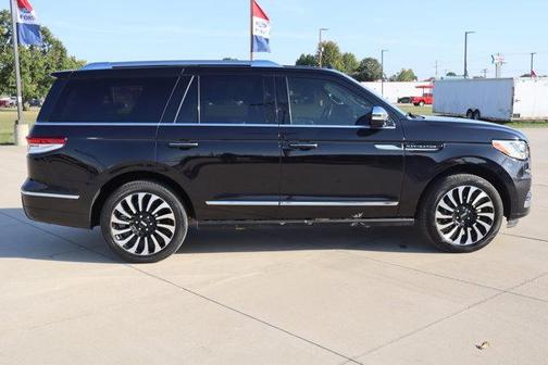 2023 Lincoln Navigator Black Label
