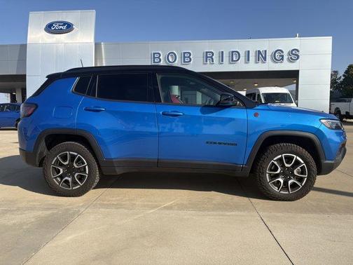 2024 Jeep Compass Trailhawk