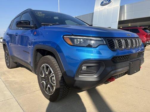2024 Jeep Compass Trailhawk