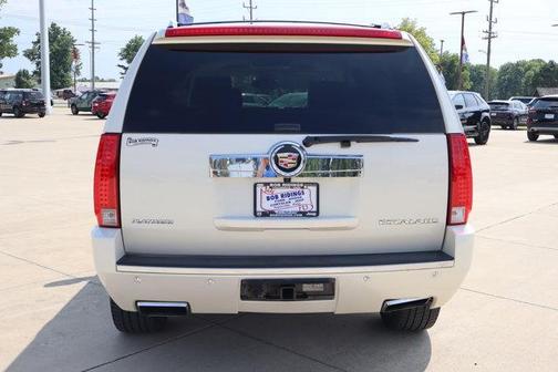 2014 Cadillac Escalade Platinum Edition