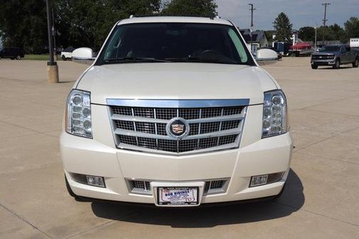 2014 Cadillac Escalade Platinum Edition