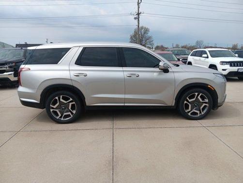 Silver 2024 Hyundai PALISADE Limited