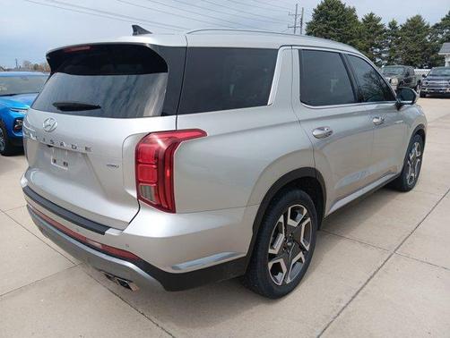 Silver 2024 Hyundai PALISADE Limited