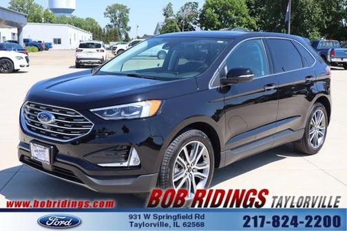Black 2024 Ford Edge Titanium