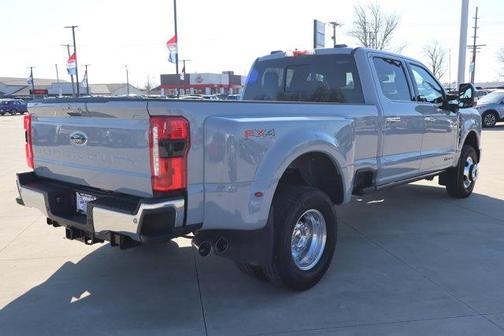 2025 Ford F-350 Lariat Super Duty