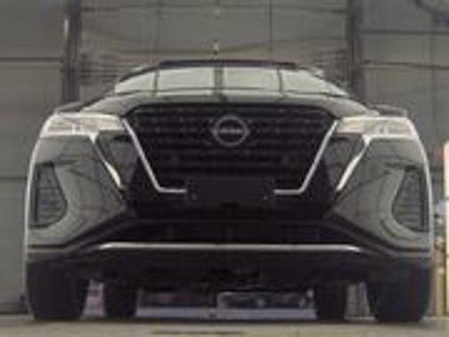 Super Black 2023 Nissan Kicks SV