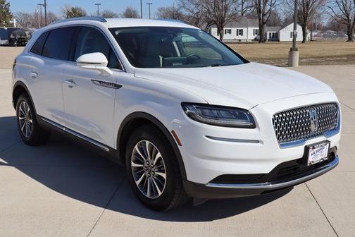 2023 Lincoln Nautilus Standard