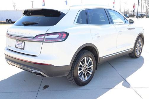 2023 Lincoln Nautilus Standard