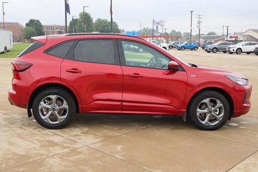 2024 Ford Escape ST-Line Select