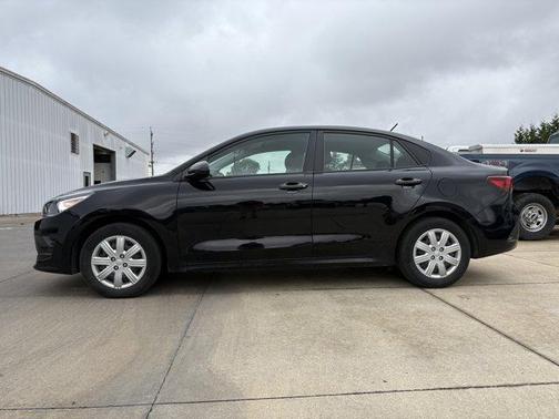 2022 Kia Rio LX