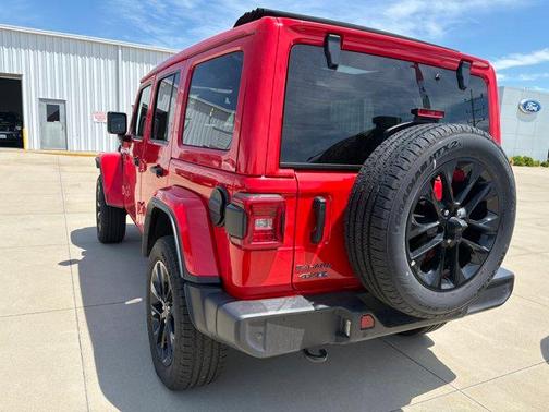 Firecracker Red Clearcoat 2025 Jeep Wrangler 4xe Sahara