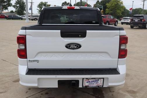 2025 Ford Maverick Lobo Standard