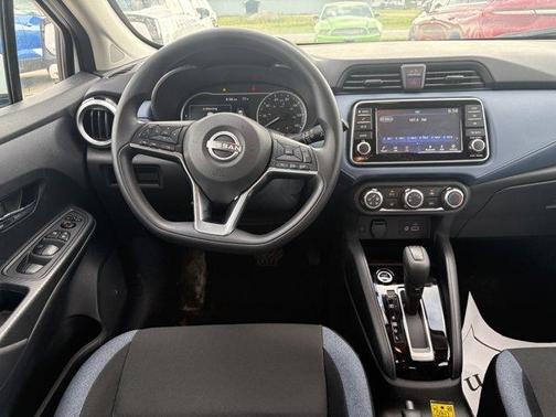 Aspen White 2024 Nissan Versa 1.6 SV