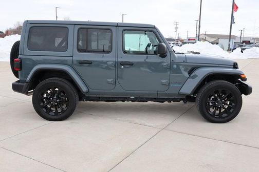 2025 Jeep Wrangler 4xe Sahara