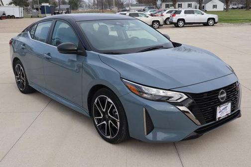 2t Gry Blk Roof 2024 Nissan Sentra SR