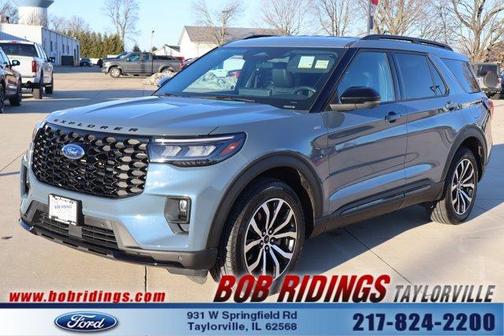 2025 Ford Explorer ST-Line