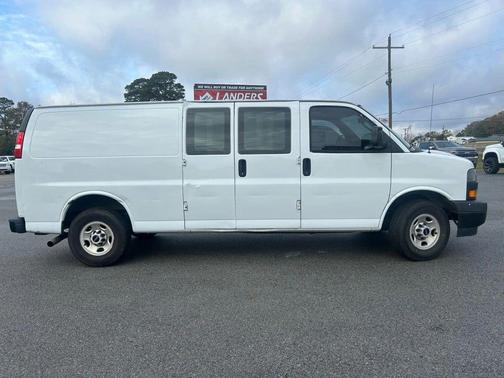 2020 GMC Savana 2500 Work Van