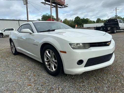 Summit White 2015 Chevrolet Camaro 1LT