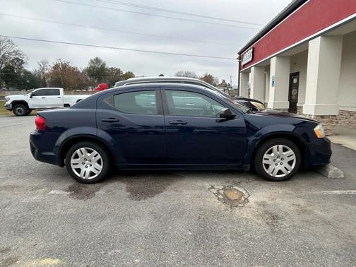 2013 Dodge Avenger SE